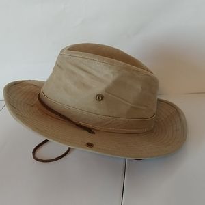 Hatquarters fedora size small tan cotton
